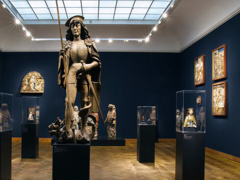 The Middle Ages. Courtesy of Liebieghaus Skulpturensammlung