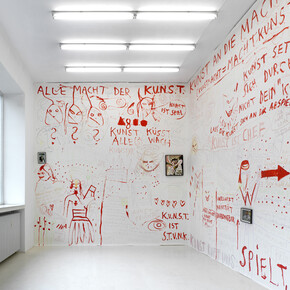 Jonathan Meese, Installation view, Courtesy Sies + Höke, Düsseldorf, Photographer Achim Kukulies, Düsseldorf