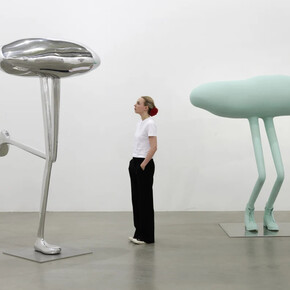 Erwin Wurm, Mindset, exhibition view. Courtesy of Thaddaeus Ropac Gallery