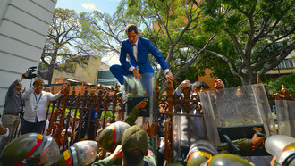 Venezuela sigue metida en un lío político