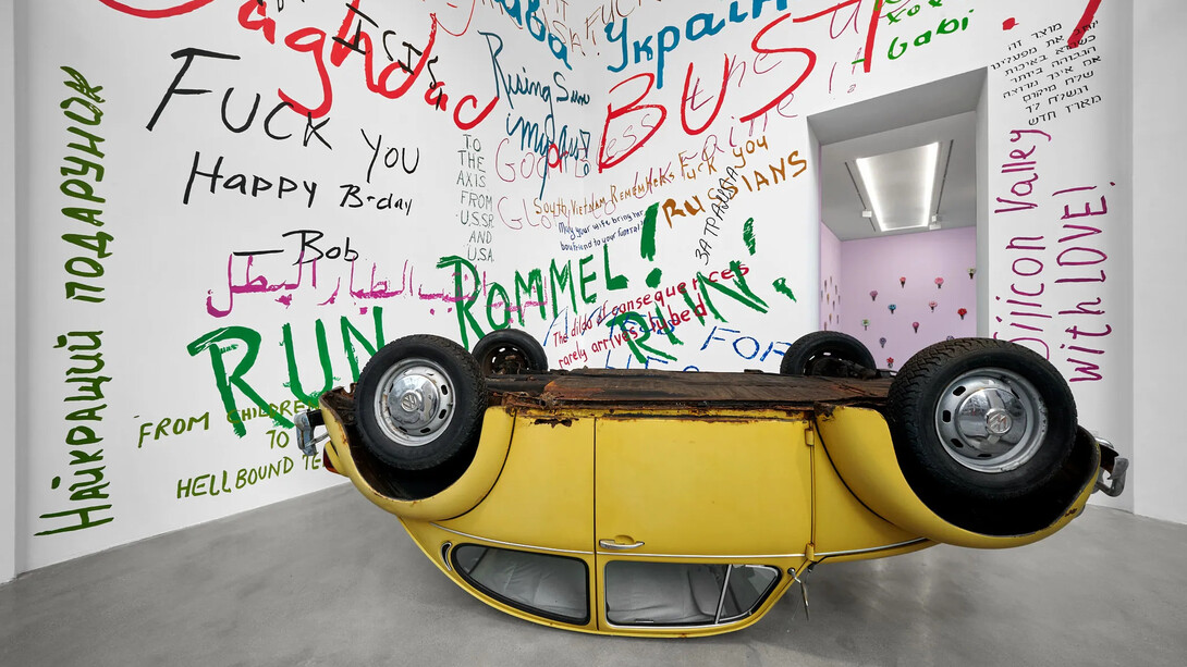 Walid Raad, Like a rubber rung on a ladder, exhibition view. Courtesy of Galerie Thomas Schulte
