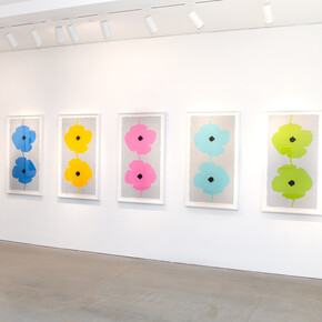 Donald Sultan, In bloom, exhibition view. Courtesy of David Benrimon Fine Art