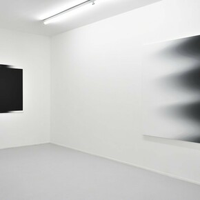 Hiatus, Exhibition view. Courtesy of Suzanne Tarasieve