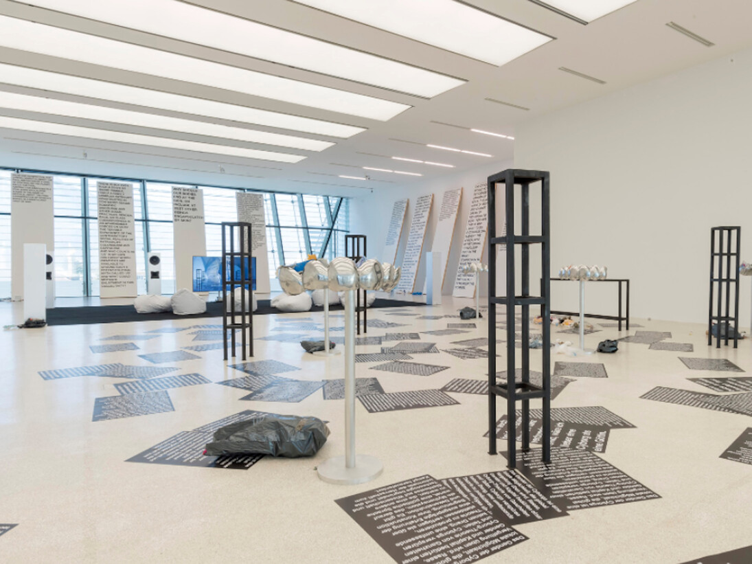 Lili Reynaud-Dewar, Teeth Gums Machines Future Society (Film), 2016. Courtesy of Museion 