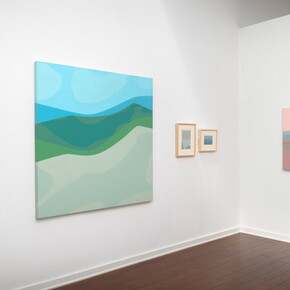 Helen Lundeberg, Inner / outer space, exhibition view. Courtesy of Louis Stern Fine Arts