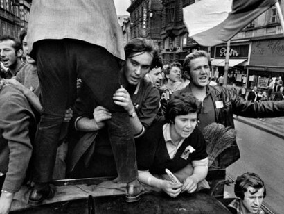 Josef Koudelka Warsaw Pact troops invasion, Prague. Czechoslovakia. August 1968. © Josef Koudelka | Magnum Photos