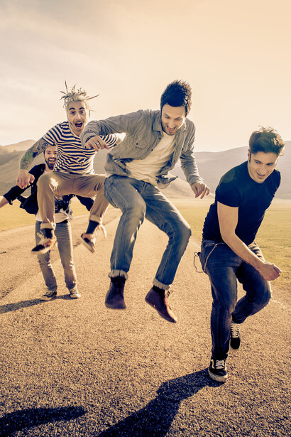Ritratto della band The Sun realizzata per l’album “Luce”, Sony Music. Photo: © Marianna Santoni.