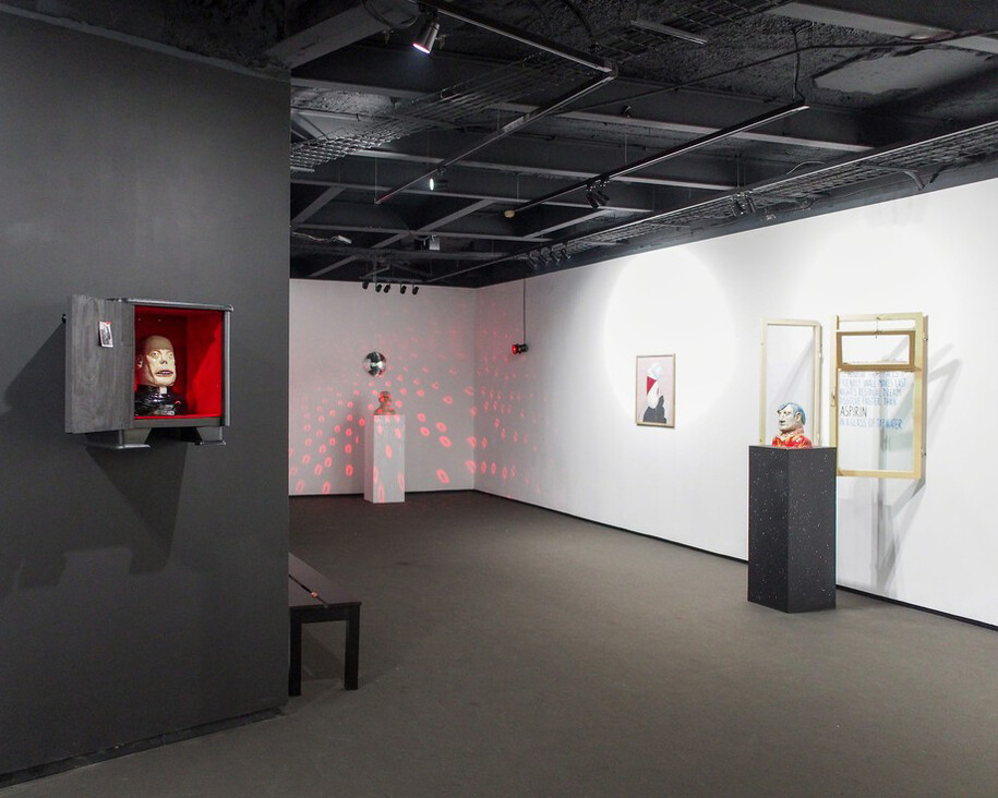 I Am At My Most Beautiful When I Am Alone. Courtesy of Mobius Gallery 