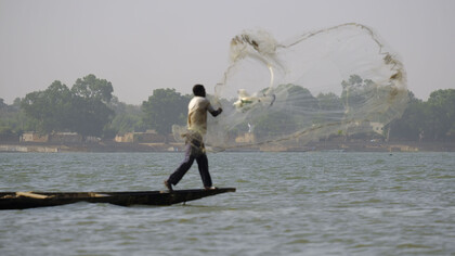 Mali. Navigazione sul fiume Niger