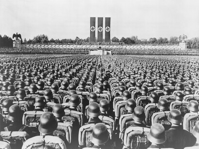 Acto militar durante el Tercer Reich en Berlín, Alemania