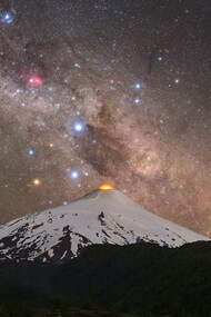 La Cruz del Sur en el cielo nocturno