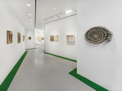Mary Bauermeister, St.one-d, exhibition view. Courtesy of Michael Rosenfeld Gallery 