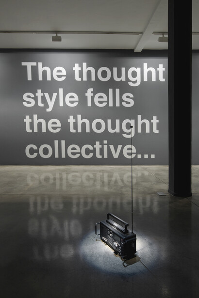 Liam Gillick, The Thought Style Meets The Thought Collective , exhibition view, ground floor gallery, room 1, Maureen Paley, London
2015 © Liam Gillick, courtesy Maureen Paley, London
