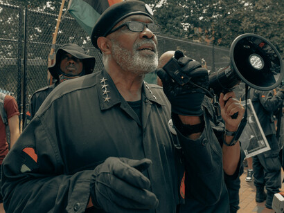 Conheça os esforços legislativos em andamento para revogar o artigo da Lei de Contravenções Penais que criminaliza a vadiagem e a ociosidade