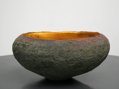 Cristina Salusti, Round bowl, 2013. Courtesy of Valerie Goodman Gallery