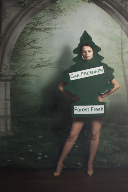 SJ Fuerst, Daphne After Apollo, 2016, Oil on canvas, 96x137cm. Courtesy the artist