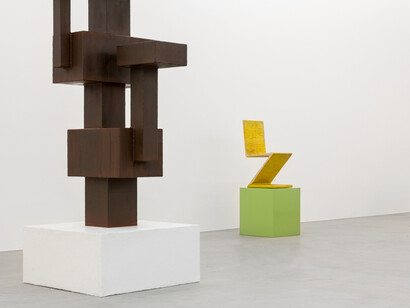Joep Van lieshout ‘Primitive modern’ at Almine Rech Gallery in Brussels, 19.10 — 19.11.15. Courtesy of the Artist and Almine Rech Gallery. Photo: Sven Laurent - let me shoot for you
