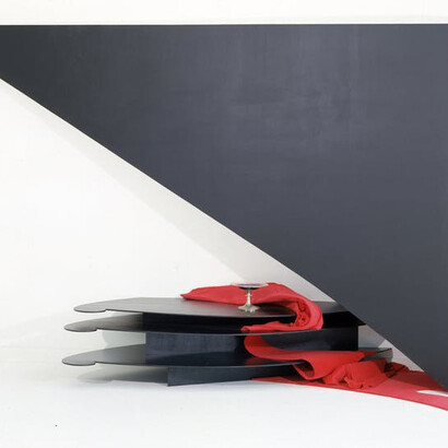 Sanguine/Bloedrood. Courtesy of M HKA