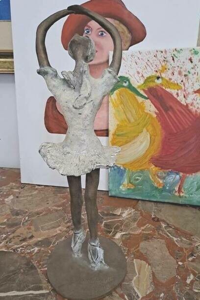 Opera di Annita Mechelli: Danzatrice classica, bronzo, cm 46x16x16, 2011