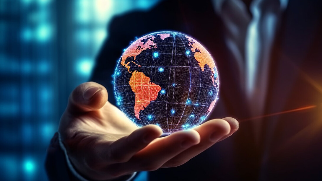 O histórico paternalismo do Estado, com sua proteção económica às indústrias e à produção nacional, bem como as garantias de nossa legislação trabalhista, contribuiu para uma estagnação no processo evolutivo do empresariado e do trabalhador. Este paternalismo permitiu a acomodação do cidadão brasileiro, desde o empresário protegido contra a concorrência internacional até o trabalhador com sua aparente estabilidade, que não incentivou o aprimoramento profissional. As consequências disso e de uma política educacional mal projetada, devido à aparente ausência de previsões a longo prazo, são sentidas hoje, quando fica evidente o prejuízo gerado pela ignorância no aprendizado de outros idiomas, culturas e também práticas produtivas e de mercado