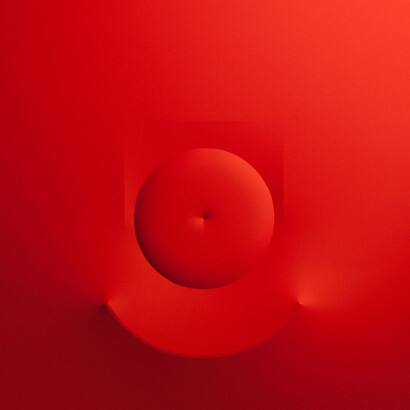Agostino Bonalumi, Rosso, 1966, 128x120 cm, Tela estroflessa e tempera vinilica
