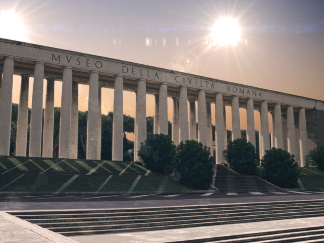 Laurent Grasso, «Soleil double» 2014, Film 16mm en boucle / 16mm film, loop, © ADAGP, Paris, 2014, Courtesy Galerie Perrotin
