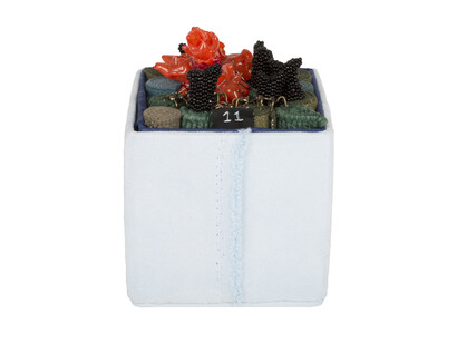 Steven and William Ladd, Fire Ants 11, 2014, Archival board, fiber, glass, beads, metal, Open: 4 3/4 × 4 3/4 × 6 inches. Collection of Steven and William Ladd, New York