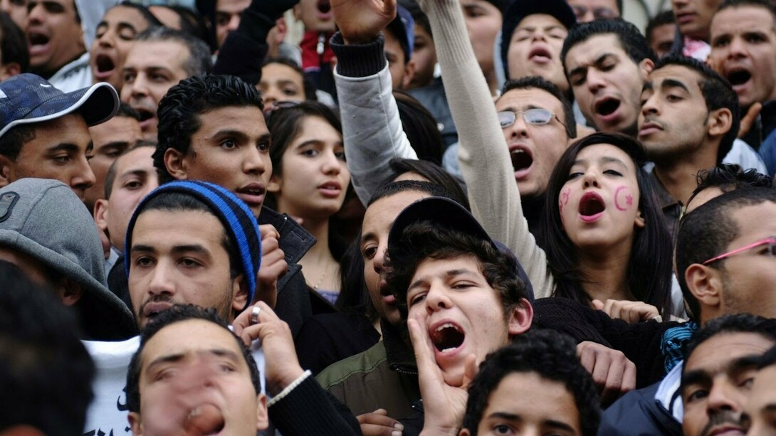 Young protesters against Daesh