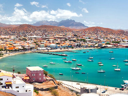 Barcos no Porto da Ilha de São Vicente, Cabo Verde