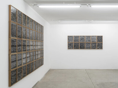 Compacto mundo das coisas. Courtesy of Galeria Nara Roesler