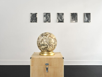 Various artists, Esto perpetua, exhibition view. Courtesy of Belmacz Gallery