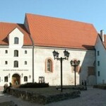 Museum of Decorative Arts and Design