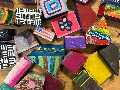 Various artists, 16th annual community group art exhibition, exhibition view. Courtesy of Detroit Institute of Arts
