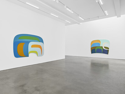 Joanna Pousette-Dart, Centering, exhibition view. Courtesy of Lisson Gallery