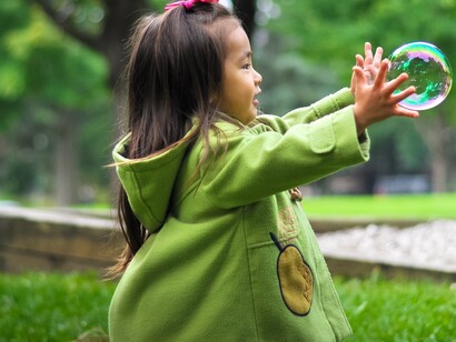 Los análisis revelan que, en el instante que se coarta la libertad en el juego, entre cinco y ocho veces más jóvenes sufren niveles clínicamente significativos de ansiedad y depresión