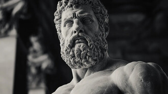 Pensó de nuevo en su amada, en su promesa, en el viento que le calaba los huesos que le impedía a su alma unirse con la de ella