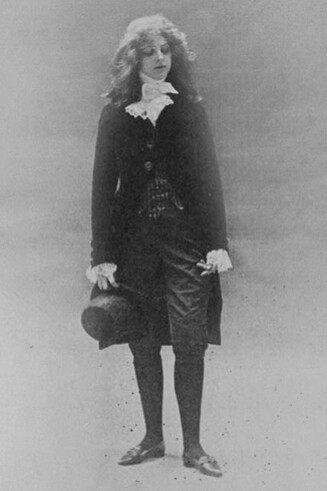 La scrittrice Colette fu amica di Renée Vivien