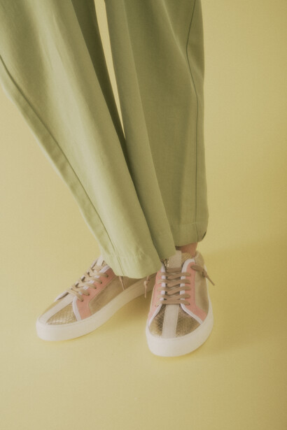 Sneaker by TheVerticaLine con finitura metallizzata