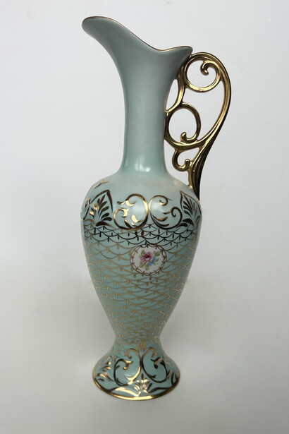 Courtesy of Lale Burkutoğlu, sherbet pitcher (replica of the original design), handmade, by Hasan Cem Acar, 2004