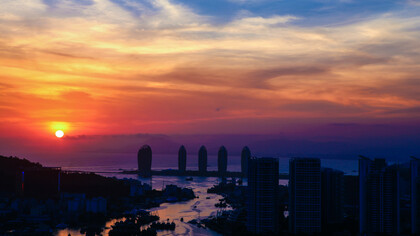 Beyond the horizon © Andrew Ermakov 