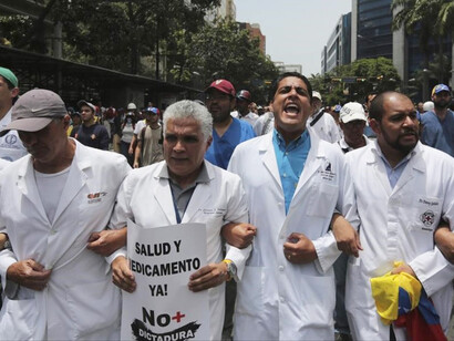 Los médicos venezolanos exigen recursos que les permitan desempeñar su labor