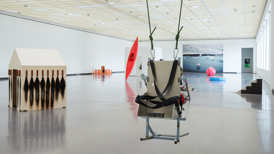 Roman Signer, Landschaft, ausstellungsansicht. Mit freundlicher genehmigung des Kunsthaus Zürich