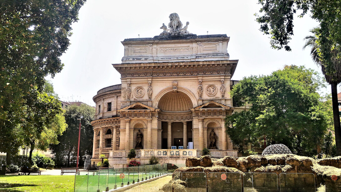 Prospetto principale, foto Roberto Luciani