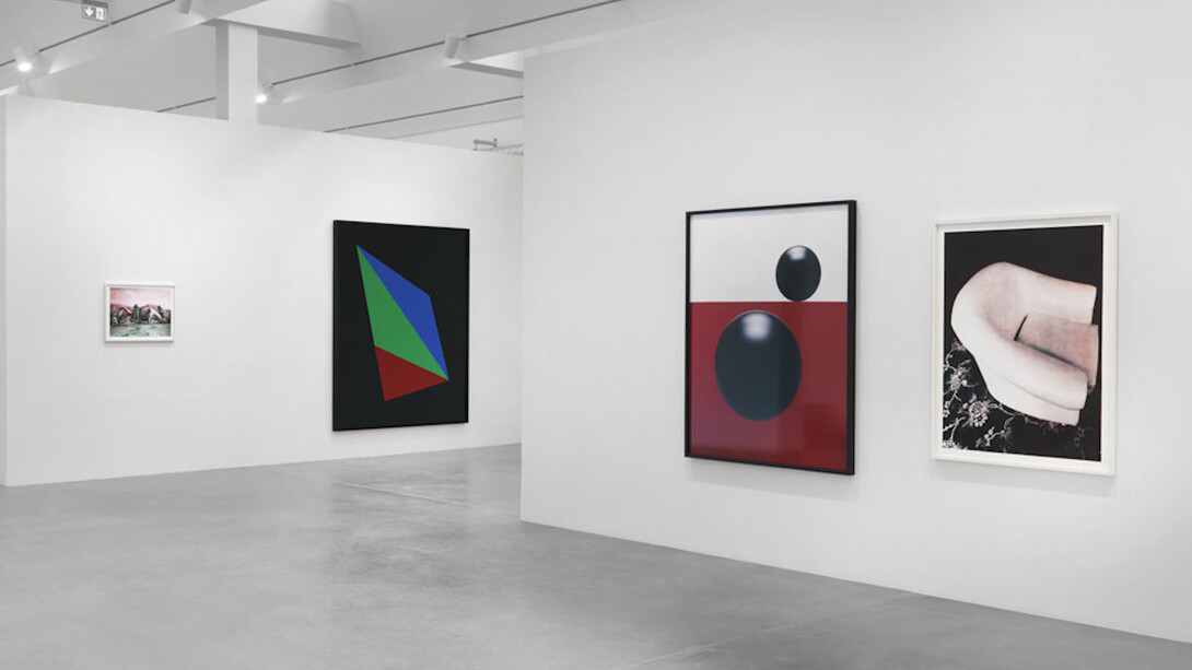 Ausstellungsansicht „First Things First“, Foto: Jens Ziehe