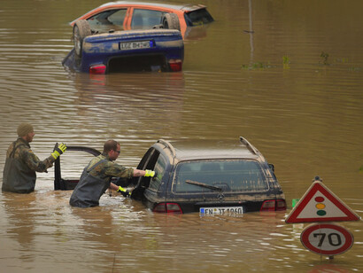 Floods caused by increasing rains in certain areas will contribute to the spread of diseases and contamination of potable water supplies