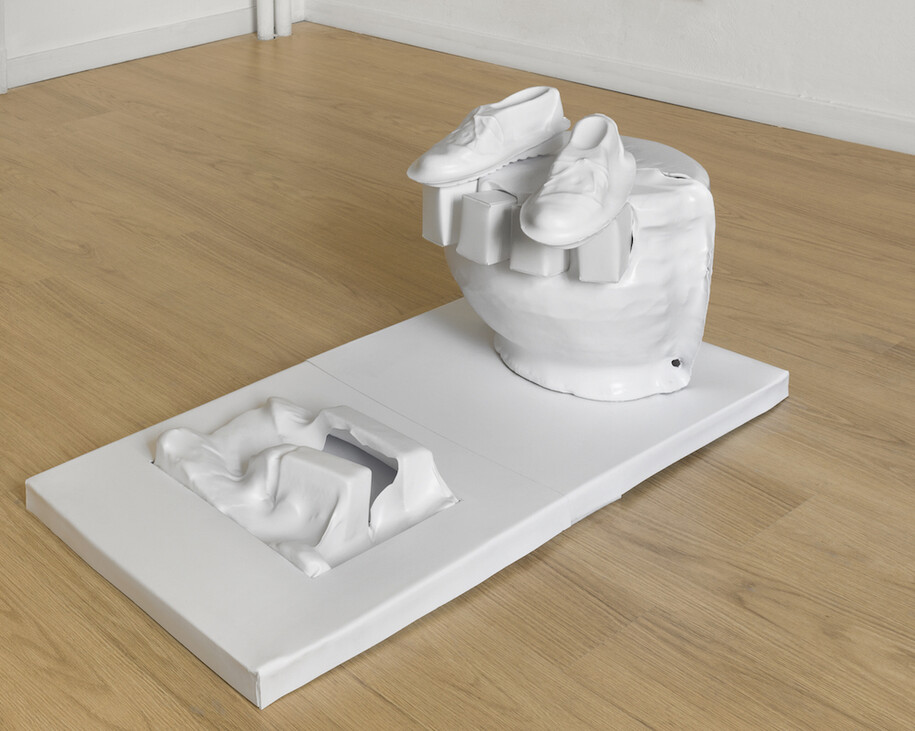 Chassis, Exhibition view. Courtesy of Clima 