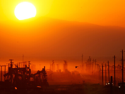 El calentamiento global es el aumento a largo plazo de la temperatura media del sistema climático de la Tierra