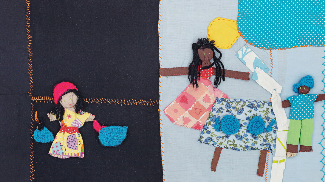 Women affected by dams, embroidering rights. Courtesy of MASP