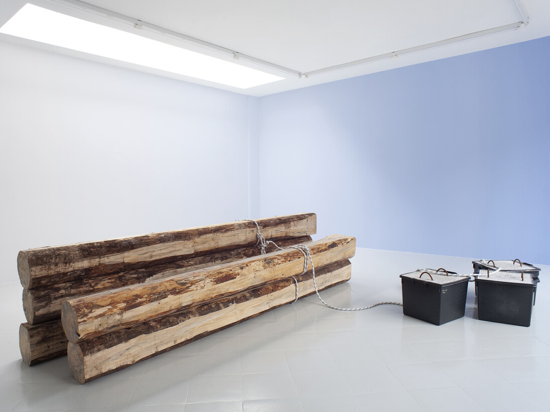 Karsten Födinger & Pieter Vermeersch, Installation View, 2015, Cabinet, Milano, Courtesy Artists and Cabinet Milan, Photo Filippo Armellin