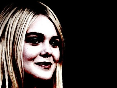 Elle Fanning interpreta a una alumna de periodismo